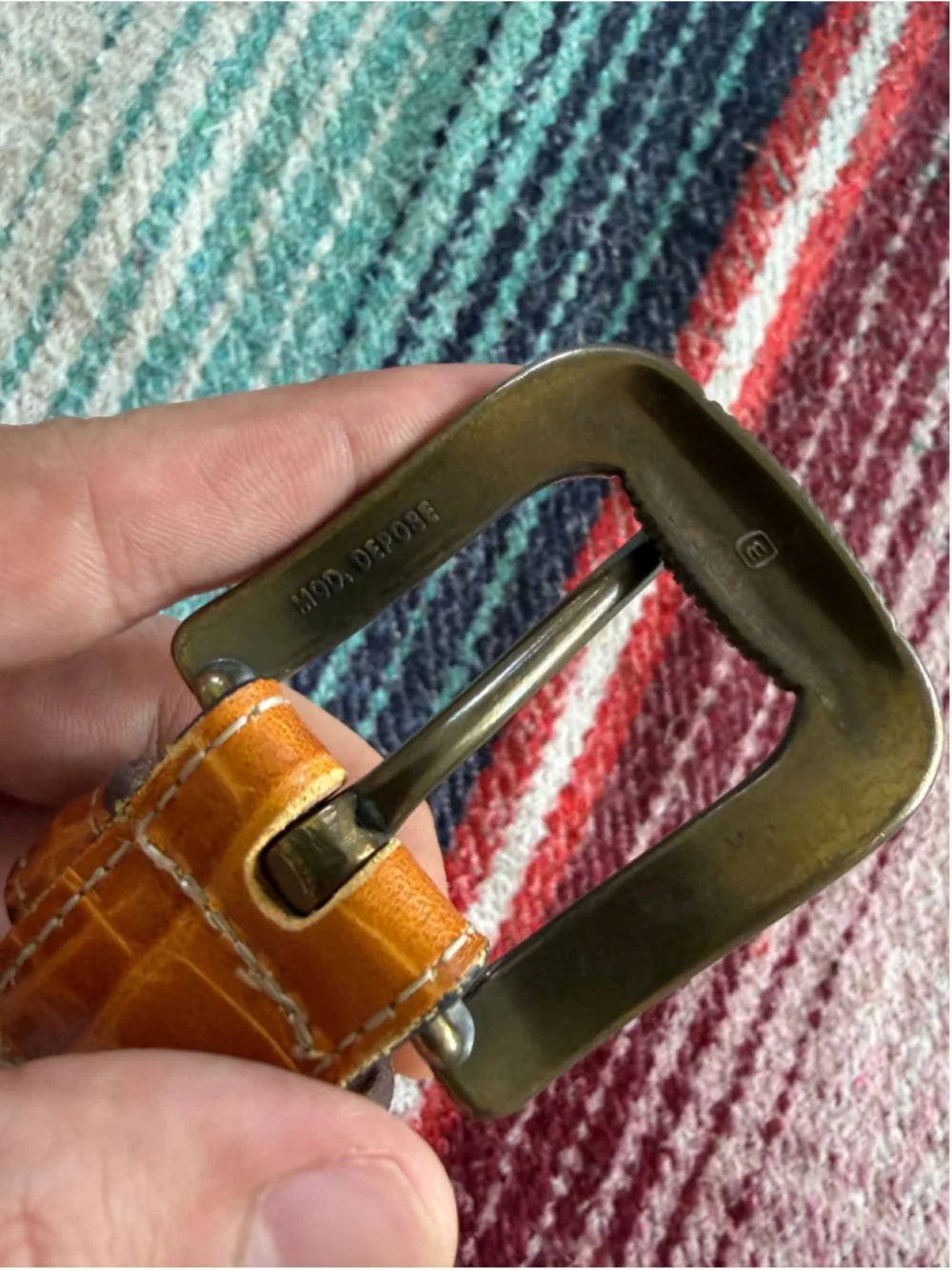 Vintage 70s Caramel Crocodile Embossed Leather Western Belt 33/40”